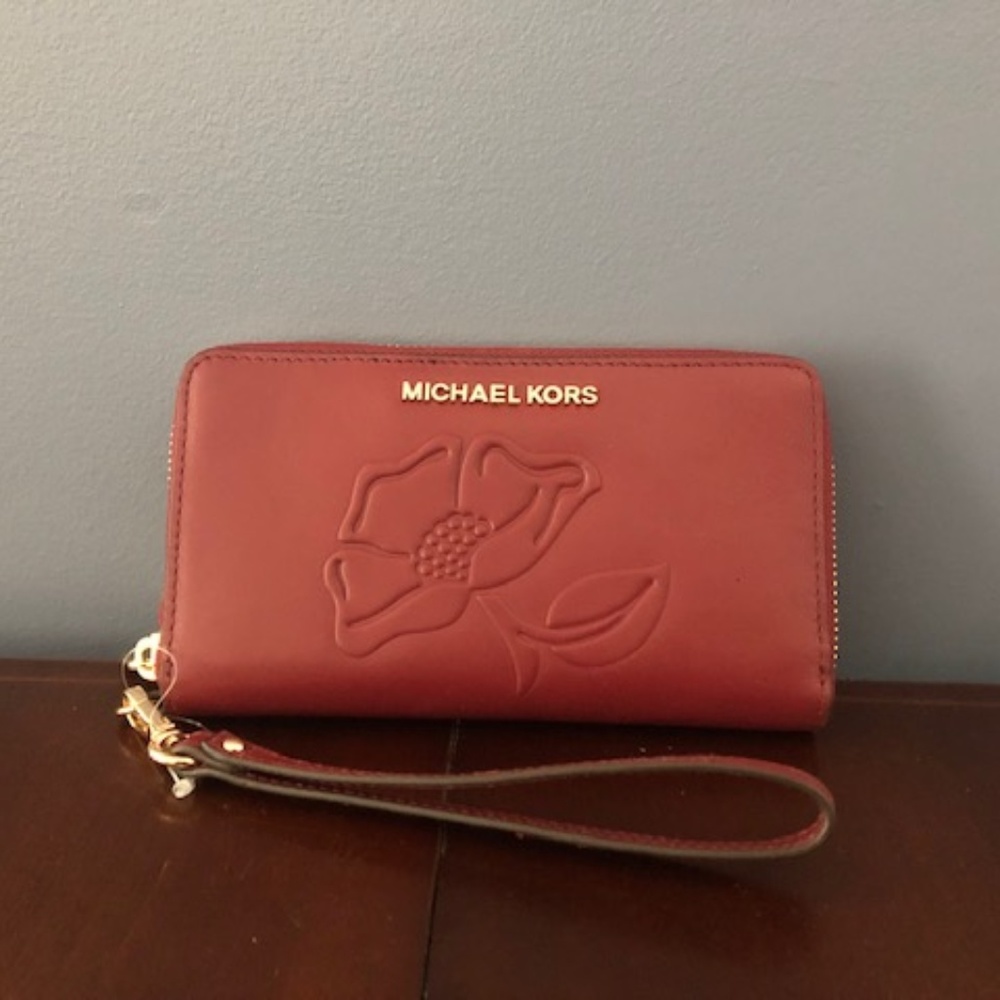 NWT, Michael Kors Large Floral Wristlet